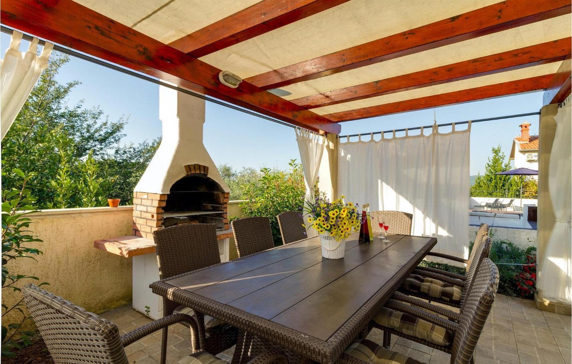 Holiday home Agneza