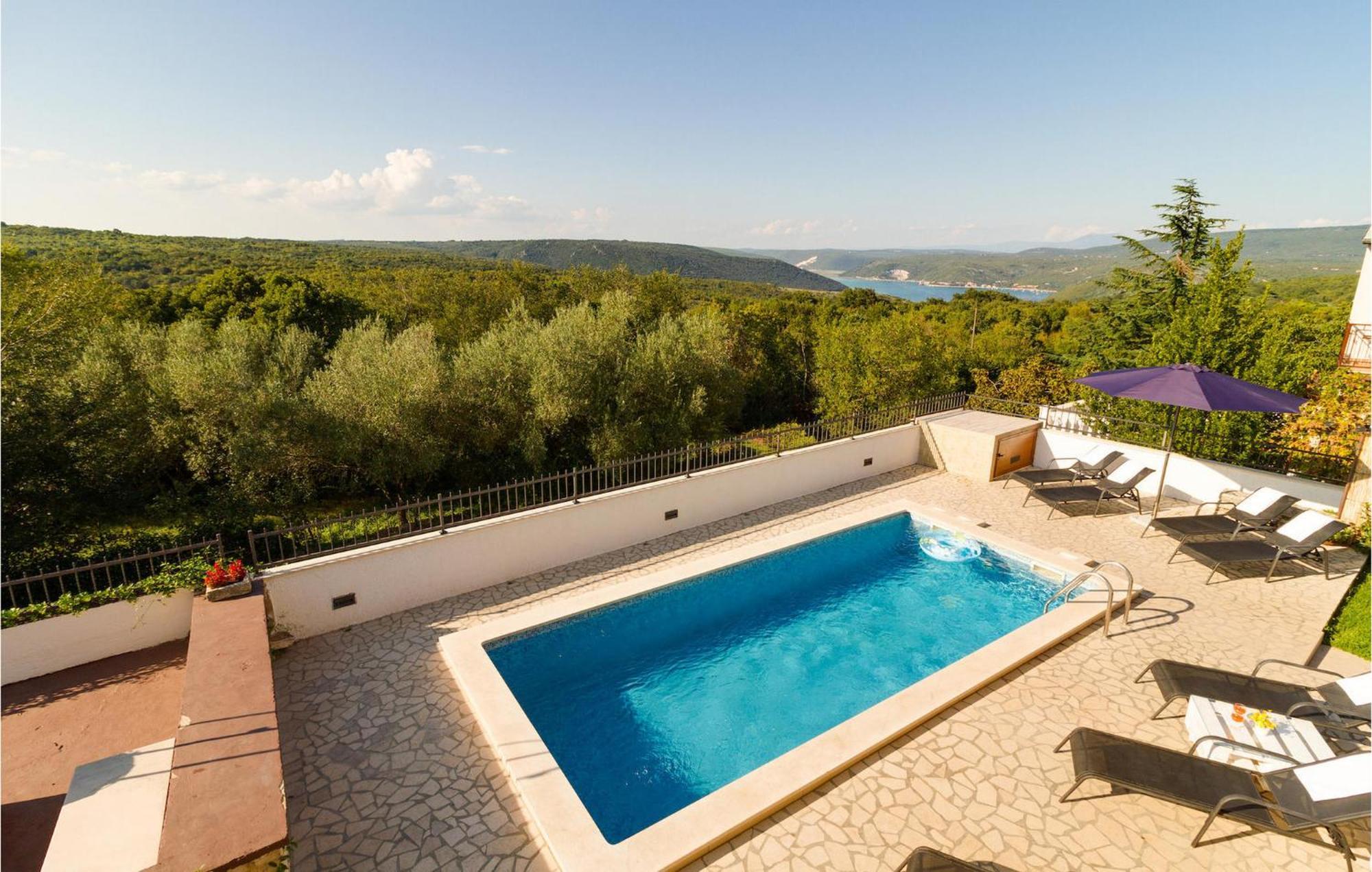Agneza Holiday home *
