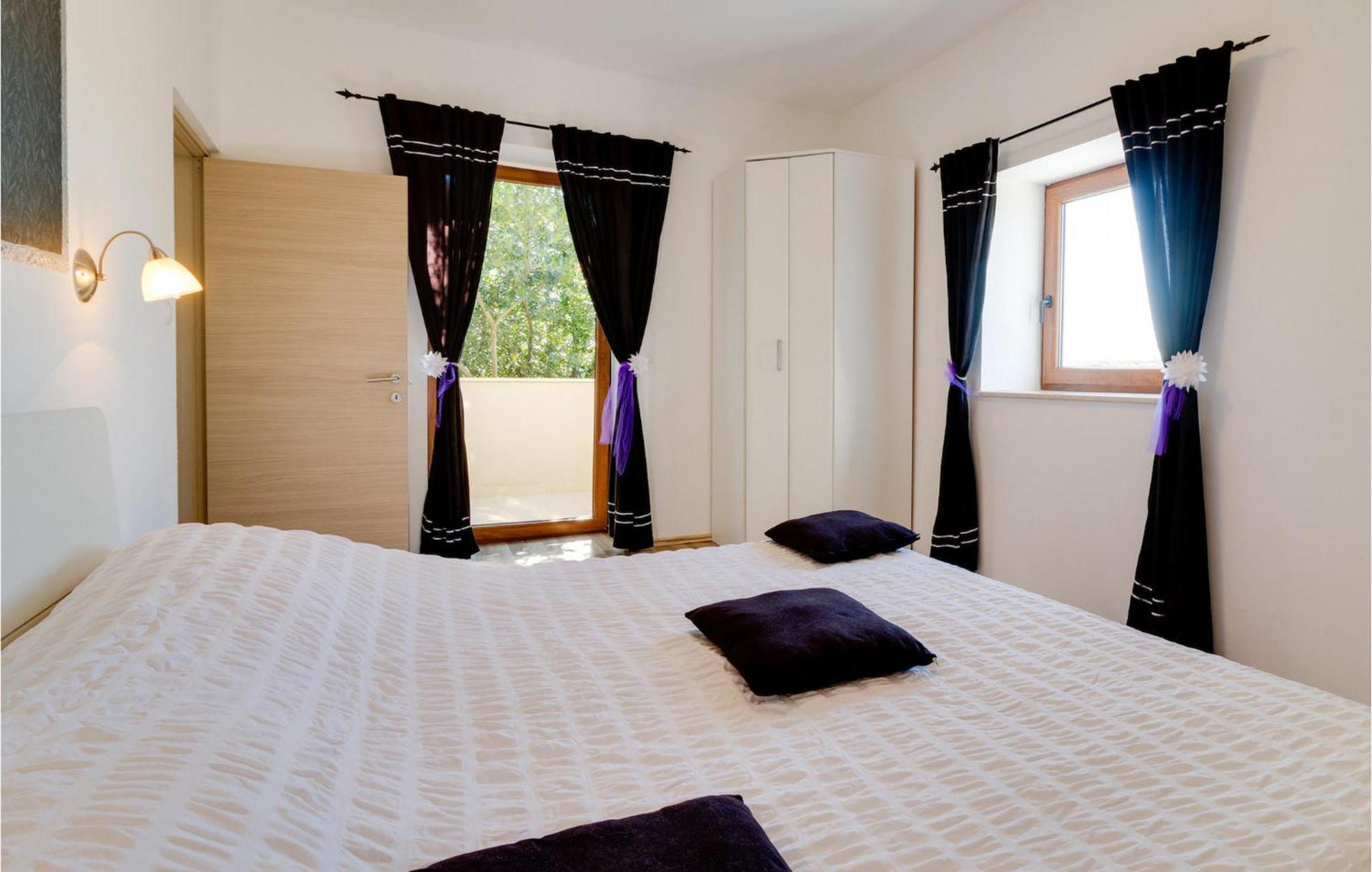 Agneza Holiday home *
