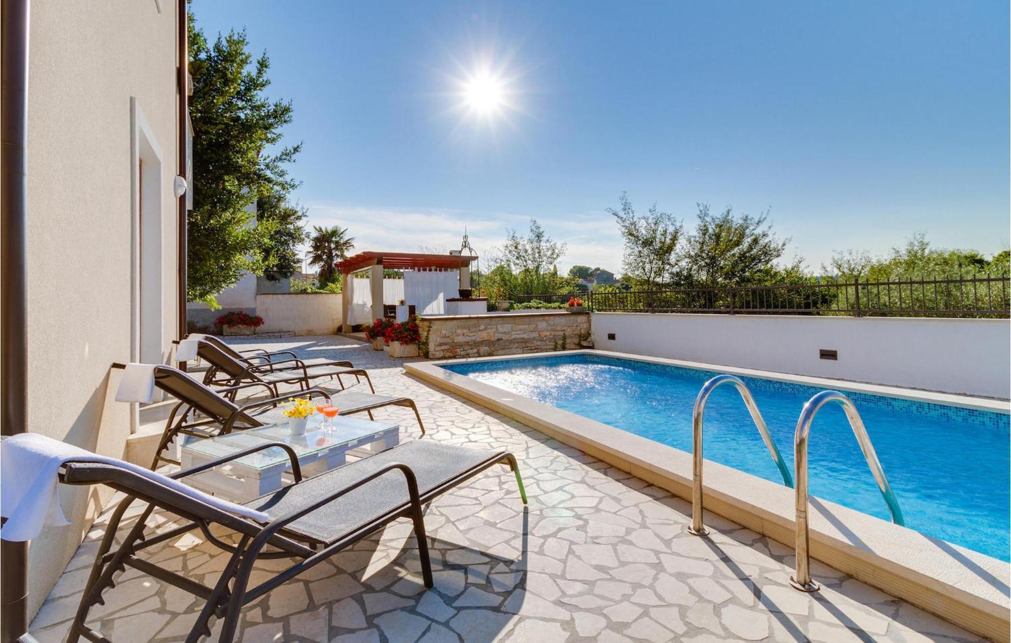 Holiday home Agneza